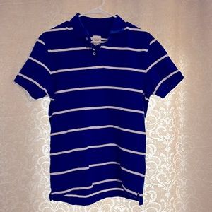 Lands’ End mens polo shirt. Size small. Blue with white stripes.